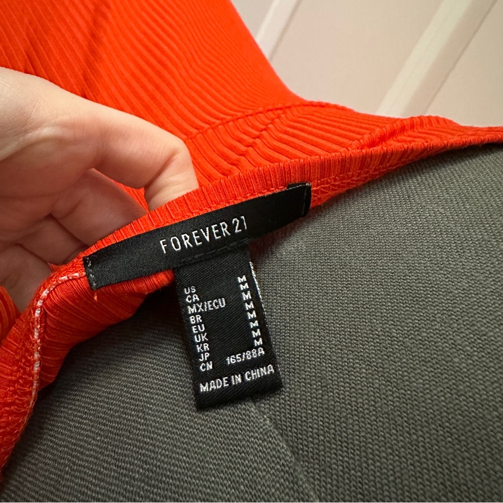 Forever 21 Ribbed Dress - Picture 4 of 4